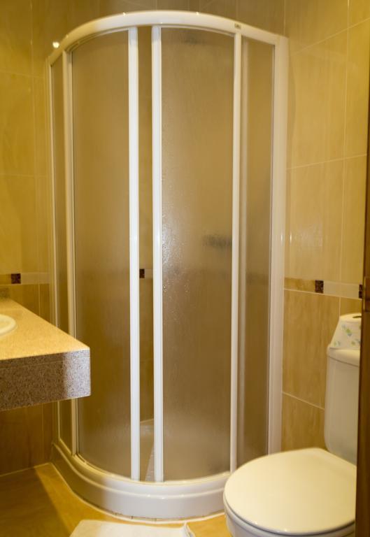 Hostal Dulcinea Esquivias Esterno foto